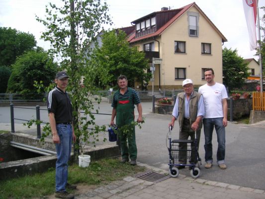 Kliko për të parë imezhin me permasa të plota